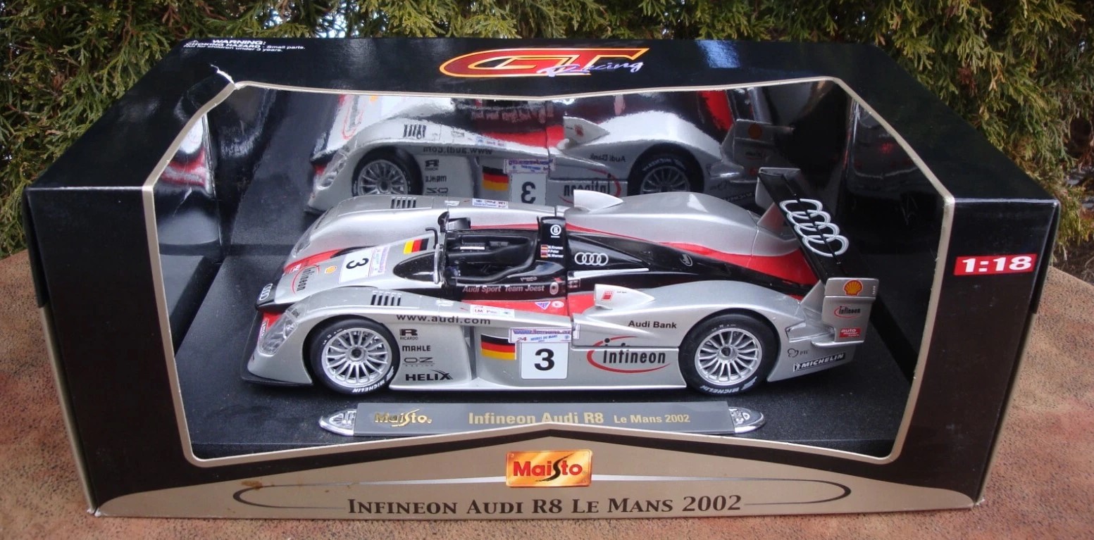 Audi R8 Infineon Le Mans 2002 escala 1:18
