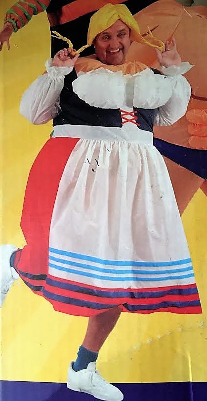 MUJER ALEMANA     (  HINCHABLE  )