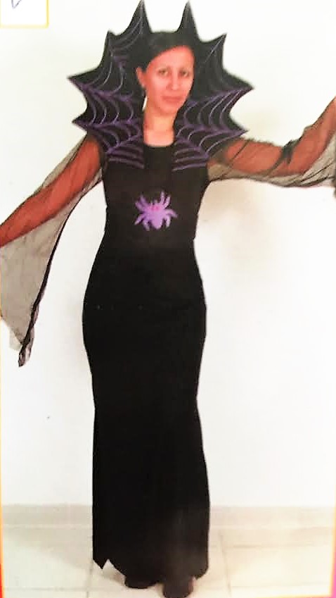 REINA DE LAS TINIEBLAS